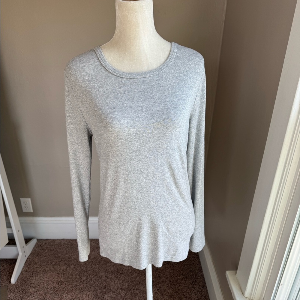 Gap Grey Modern Long Sleeve Tee - Picture 2 of 7